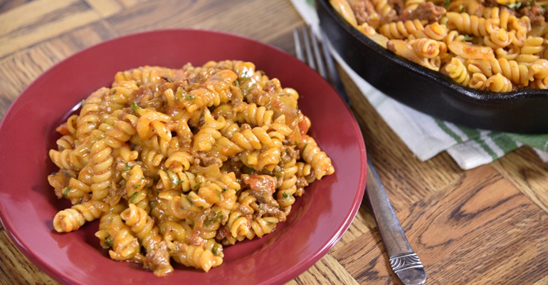 6 hearty dinner recipes one pot pizza casserole